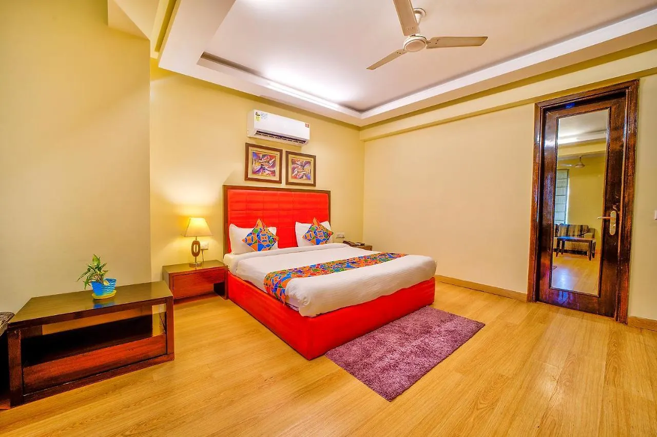 Fabhotel Rivlet Gurgaon Hotel